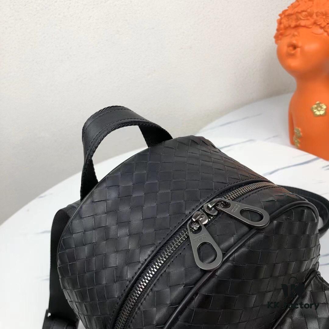 BV Latest Men's Backpack 🎒 Original Quality, Top-Grade Waxed Calfskin Leather, Elegant Design, Premium Craftsmanship