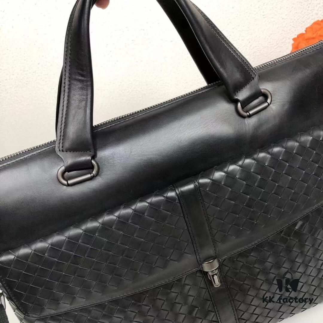 6930c6716e68136f4d9afaef BV Latest Men's Business Briefcase Original Quality Top-Grade Waxed Calfskin Luxurious Feel Exclusive Hardware Elegant Design Exquisite Craftsmanship Premium Look 38x28.5cm