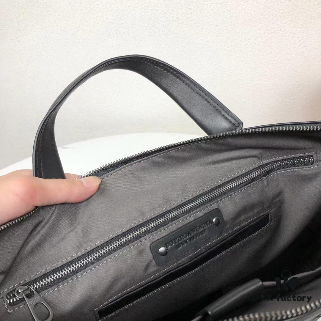 6930c6726e68136f4d9afaf5 BV Latest Men's Business Briefcase Original Quality Top-Grade Waxed Calfskin Luxurious Feel Exclusive Hardware Elegant Design Exquisite Craftsmanship Premium Look 38x28.5cm