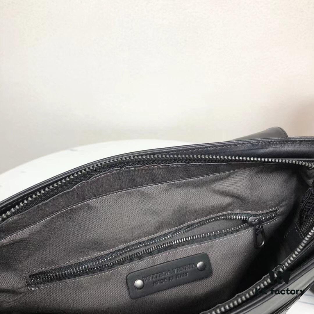 6930c6776e68136f4d9afafc BV Latest Men's Backpack, Original Quality, Top-Grade Waxed Calfskin Leather, Premium Hardware, Elegant Design