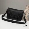 BV Woven Messenger Bag 🌿 New Arrival Bestseller