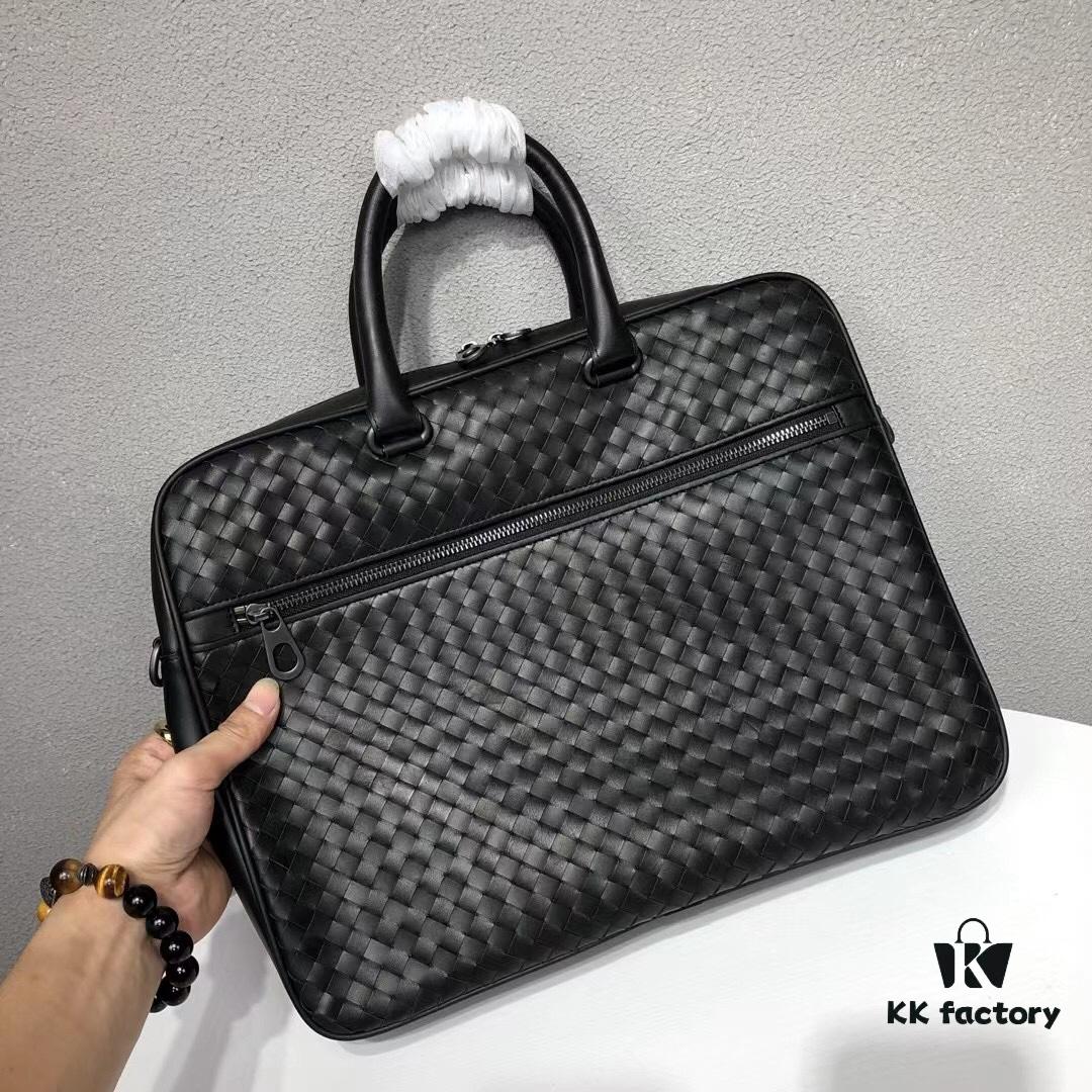 6930c6876e68136f4d9afb14 Bv Men's Business Briefcase - Handcrafted Waxed Leather Messenger Bag for Stylish, Mature Gentlemen