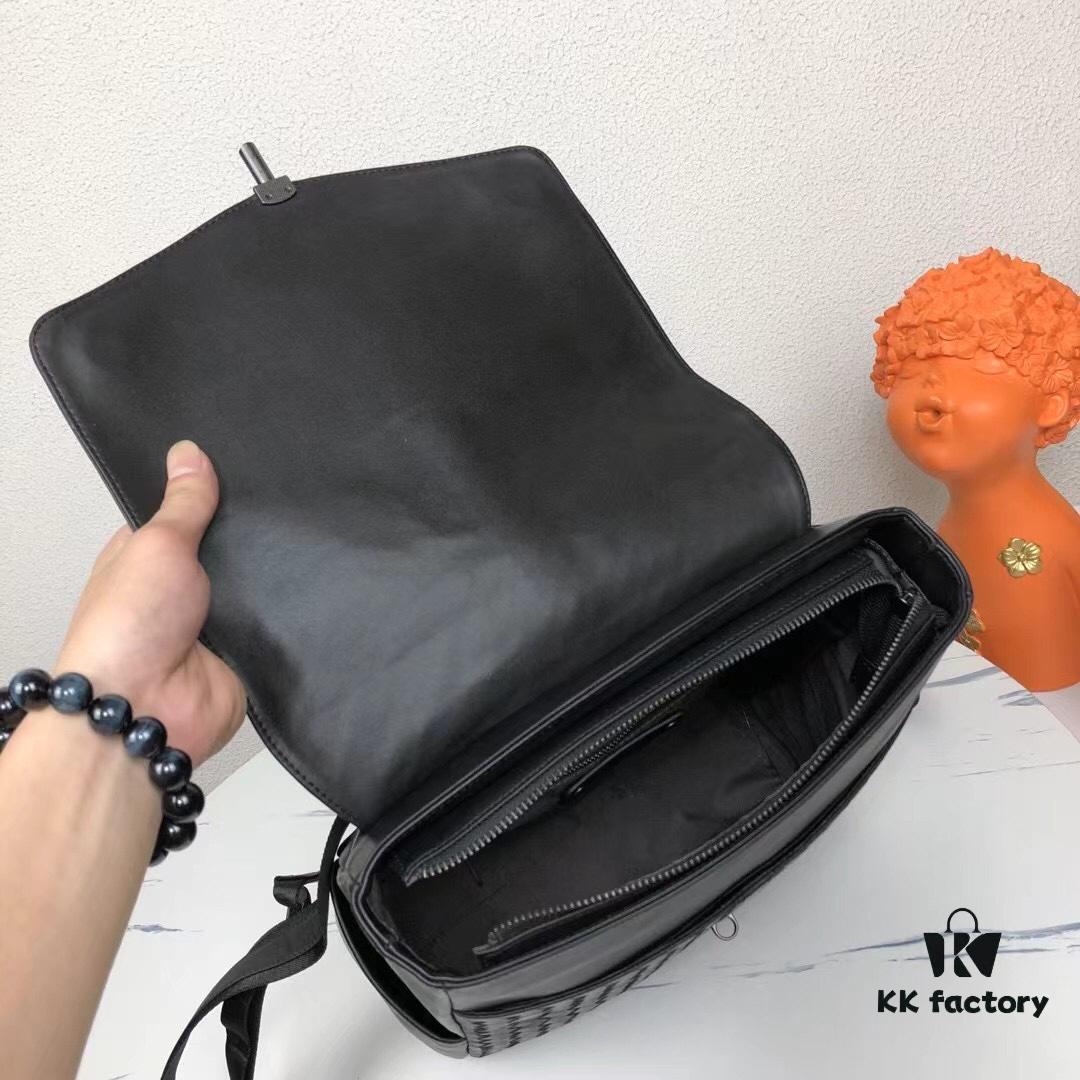 6930c6896e68136f4d9afb15 BV Latest Men's Backpack, Original Quality, Top-Grade Waxed Calfskin Leather, Premium Hardware, Elegant Design