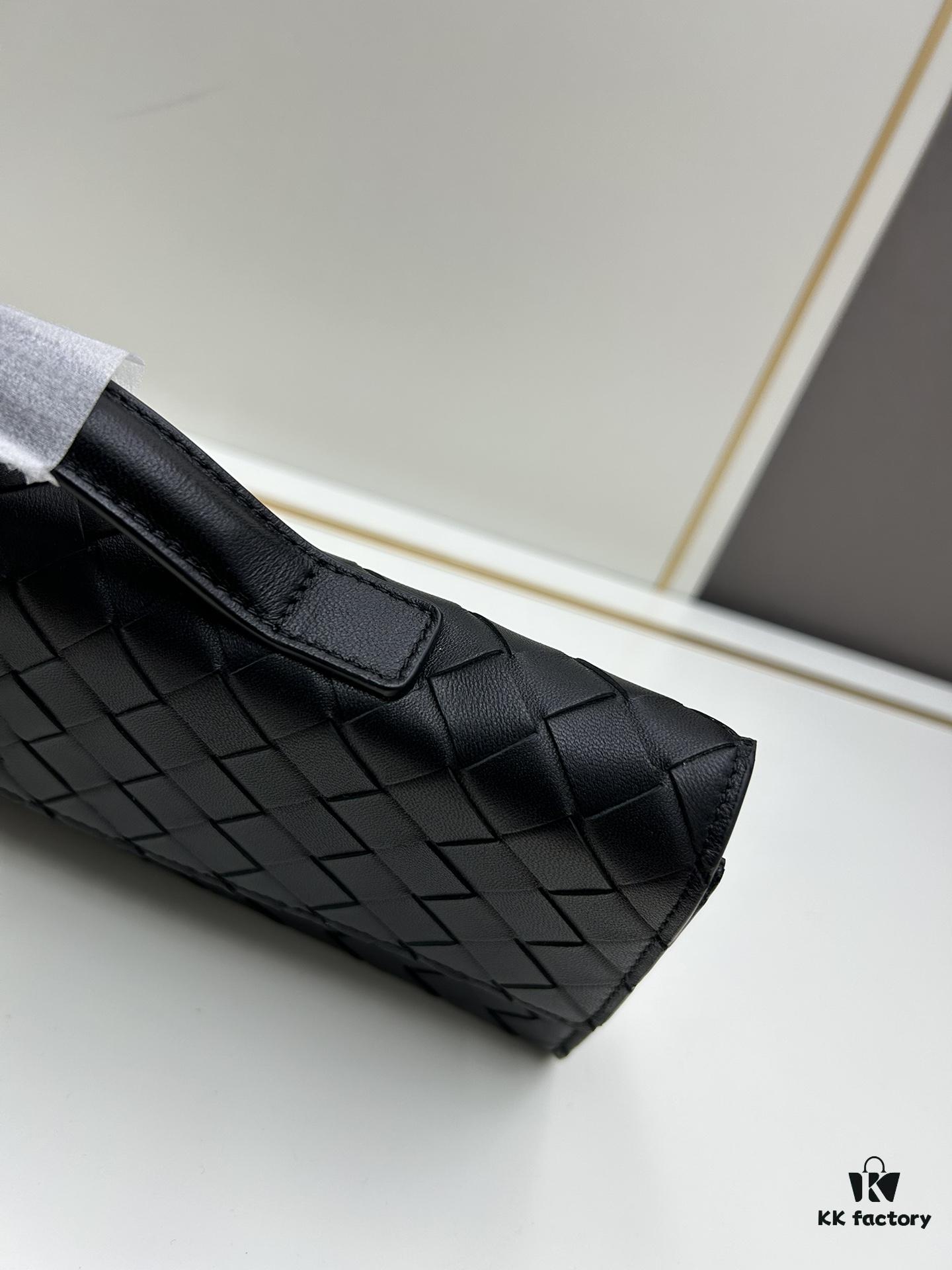 6930c6c56e68136f4d9afb6d BV Andiamo Evening Clutch, Absolutely Adored at First Sight – Stunningly Beautiful with Strong Presence