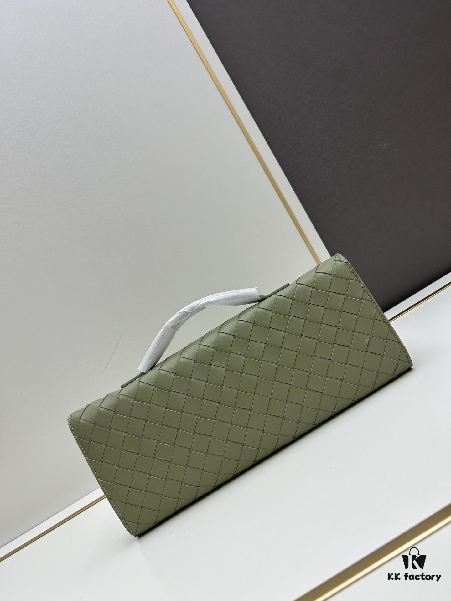 6930c6cc6e68136f4d9afb78 BV Andiamo Evening Clutch, Absolutely Enamored – Stunning Beauty with Strong Presence
