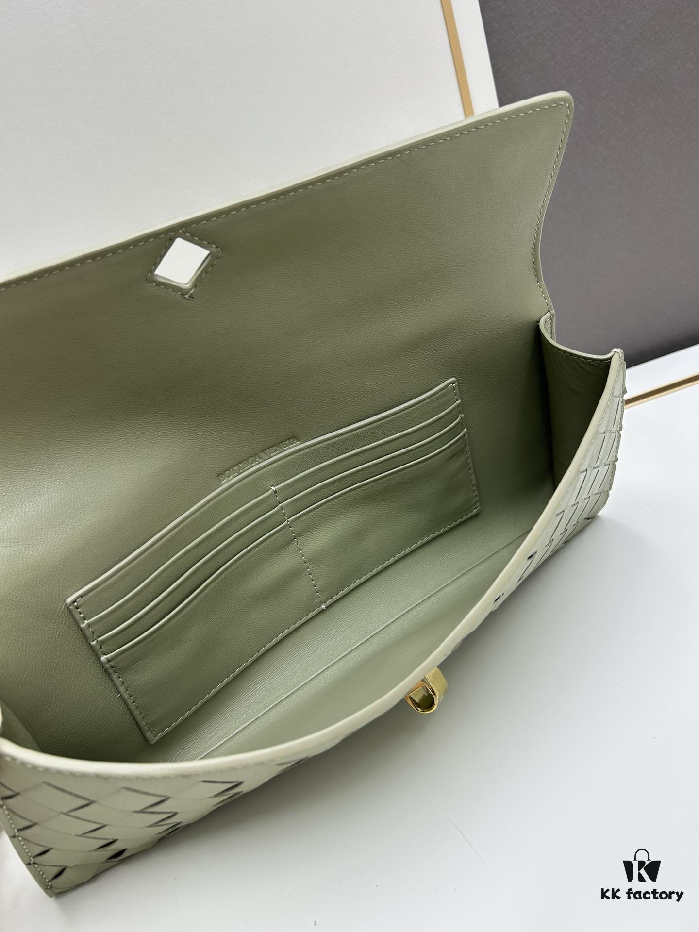 6930c6d06e68136f4d9afb7c BV Andiamo Evening Clutch, Absolutely Enamored – Stunning Beauty with Strong Presence