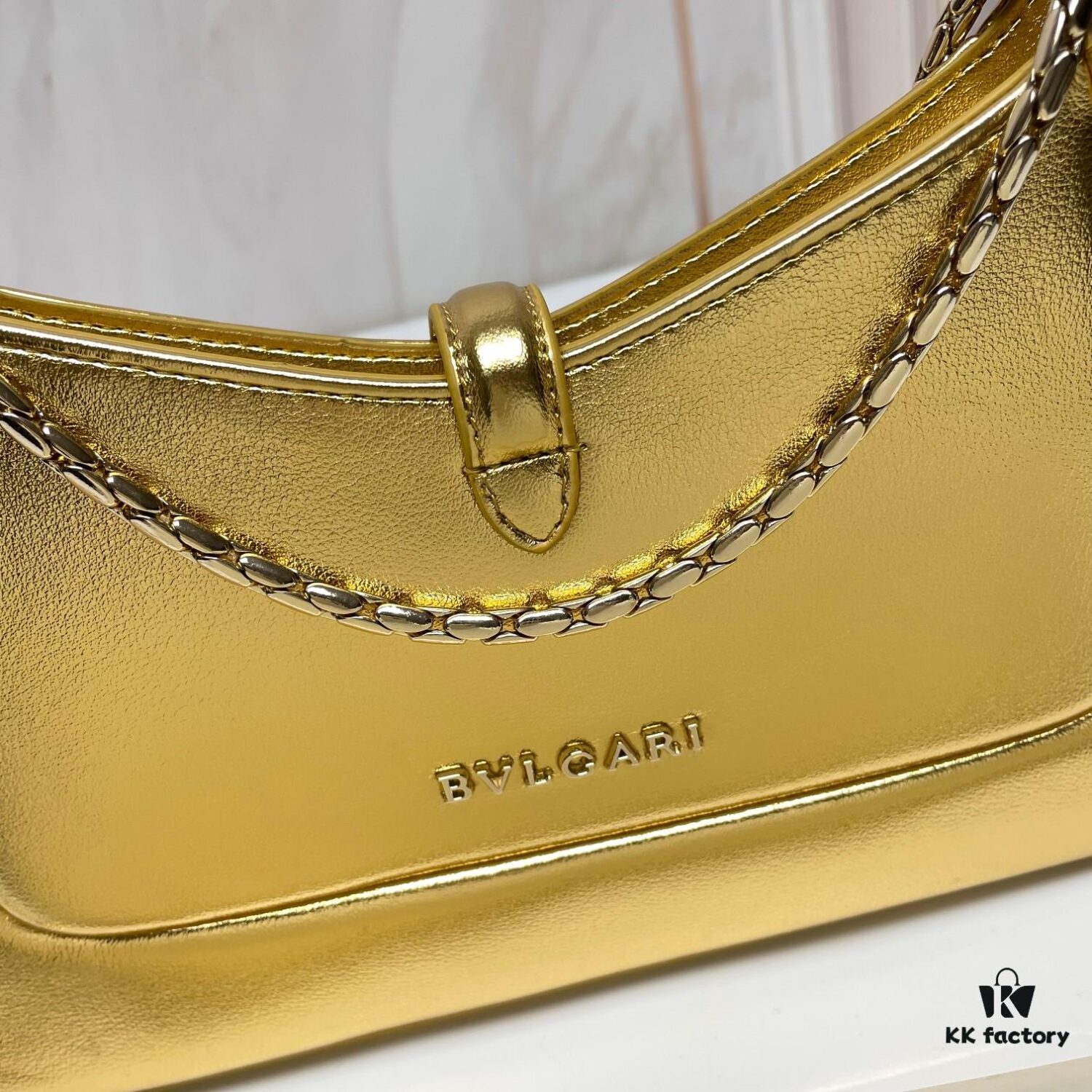 6930c6fc6e68136f4d9afbcb BVLGARI SERPENTI BAIA Small Shoulder Bag in Silver Textured Calfskin