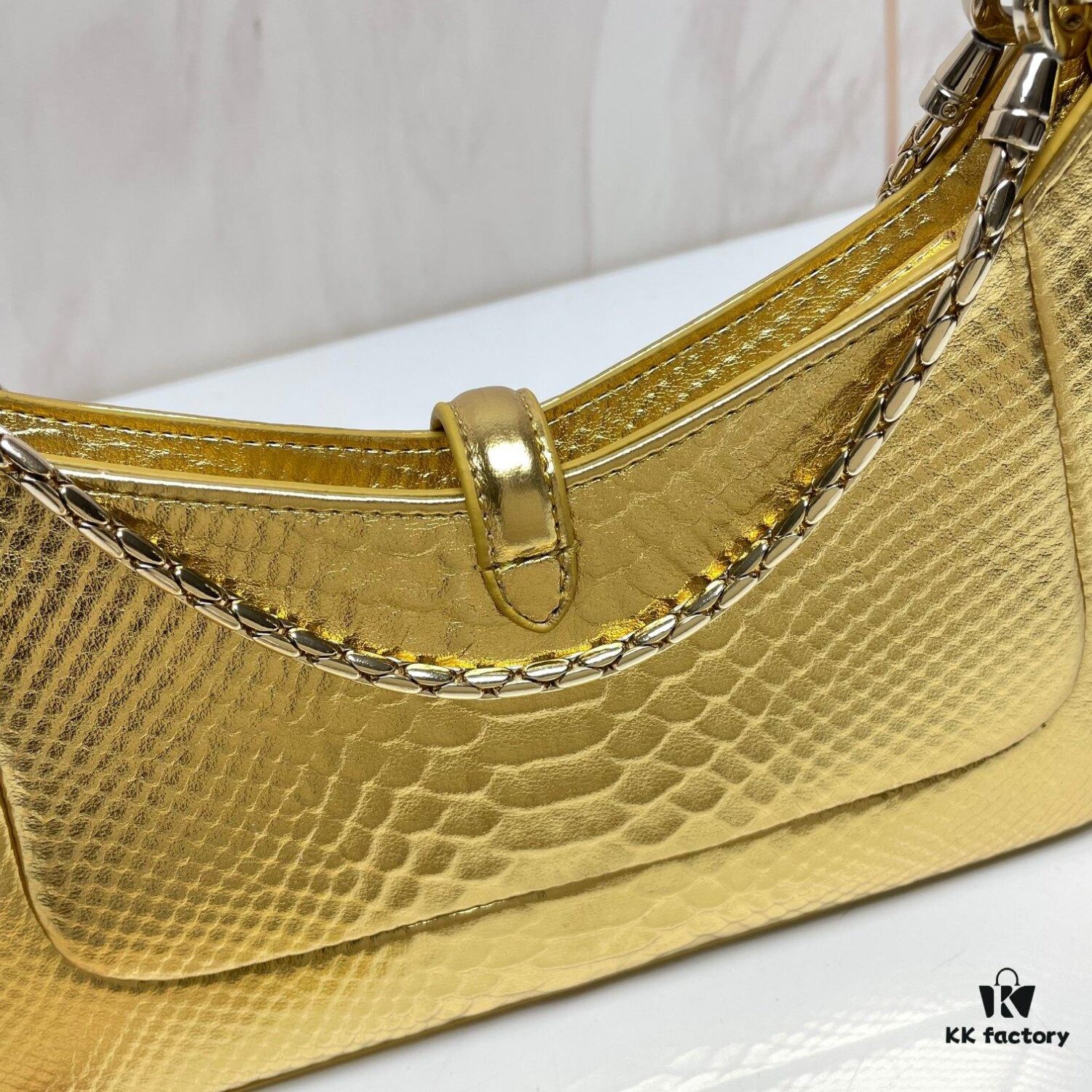 6930c70a6e68136f4d9afbe2 BVLGARI SERPENTI BAIA Small Shoulder Bag in Silver-Textured Calfskin with Snake Head Magnetic Clasp