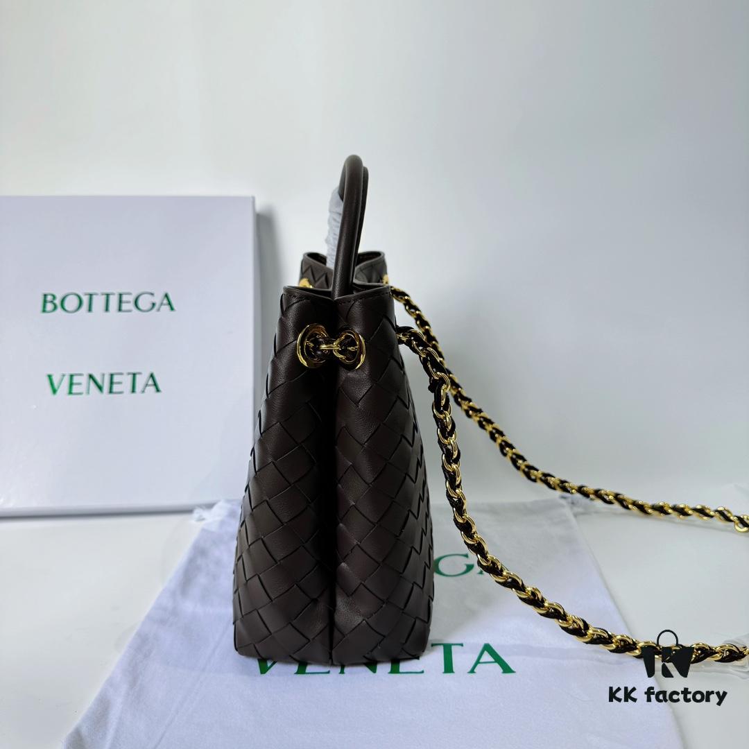 6930c7126e68136f4d9afbed BV | New Arrival Metallic Chain Andiamo Classic Handbag