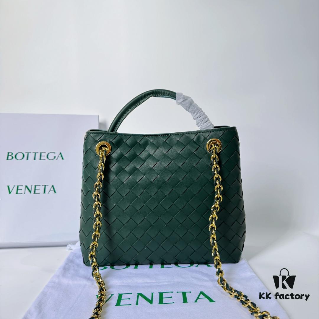 6930c7176e68136f4d9afbf7 BV | New Arrival Metallic Chain Andiamo Classic Handbag