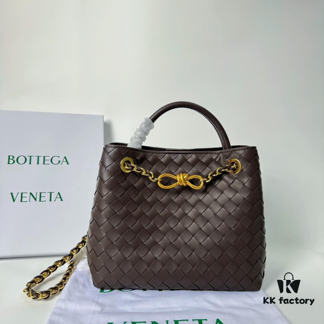 6930c7176e68136f4d9afbf8 BV | New Arrival Metallic Chain Andiamo Classic Handbag
