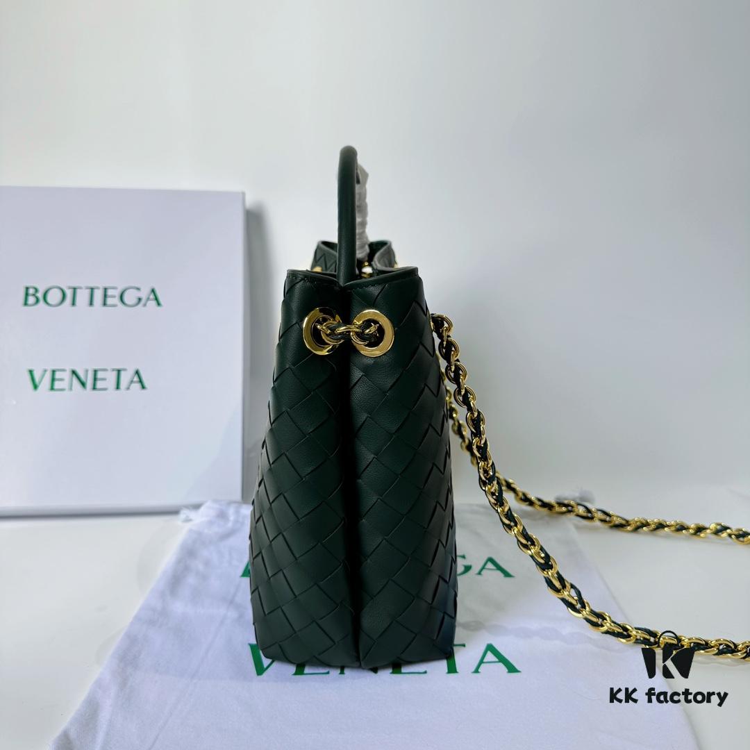 6930c7186e68136f4d9afbf9 BV | New Arrival Metallic Chain Andiamo Classic Handbag