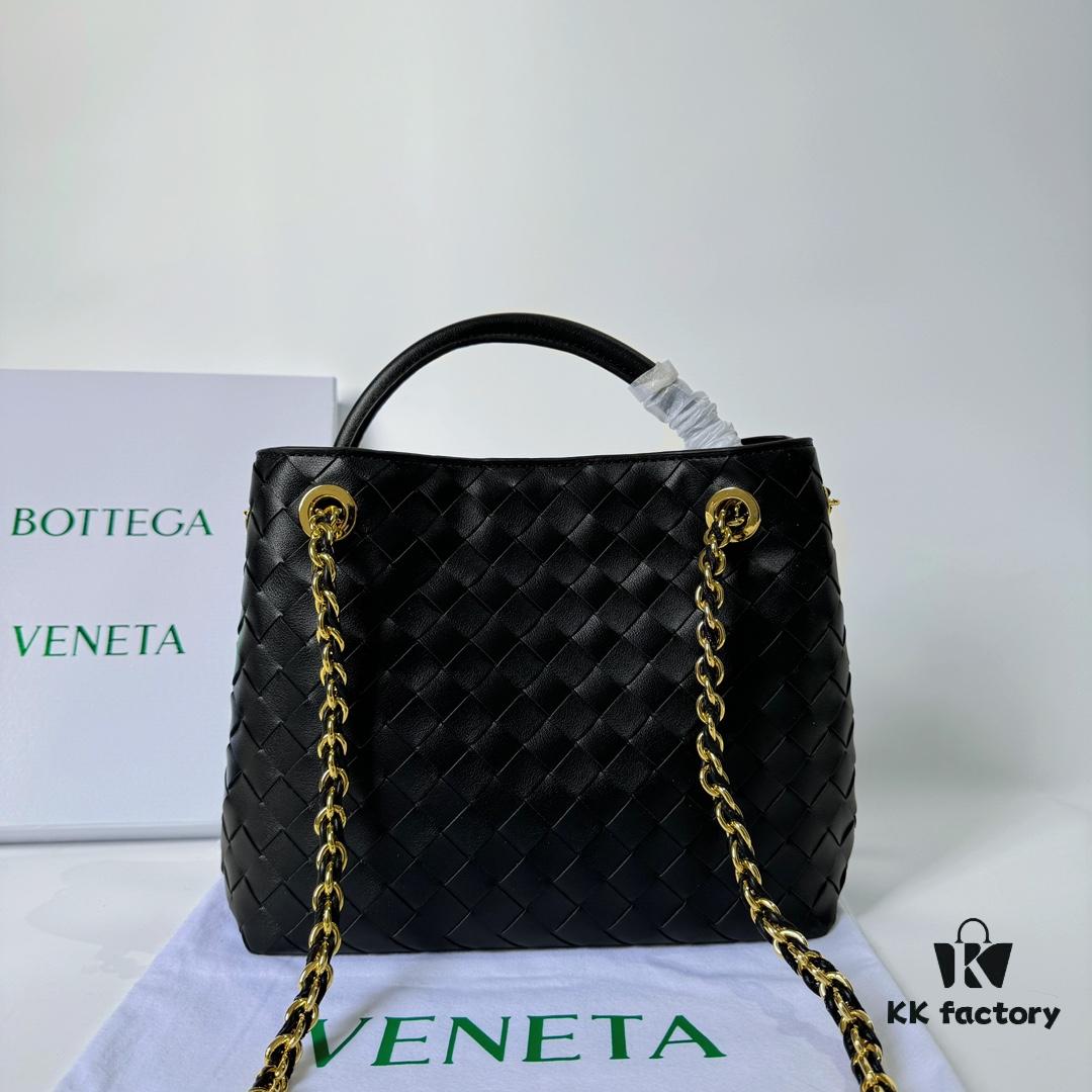 6930c71c6e68136f4d9afbfe BV | New Arrival Metallic Chain Andiamo Classic Handbag