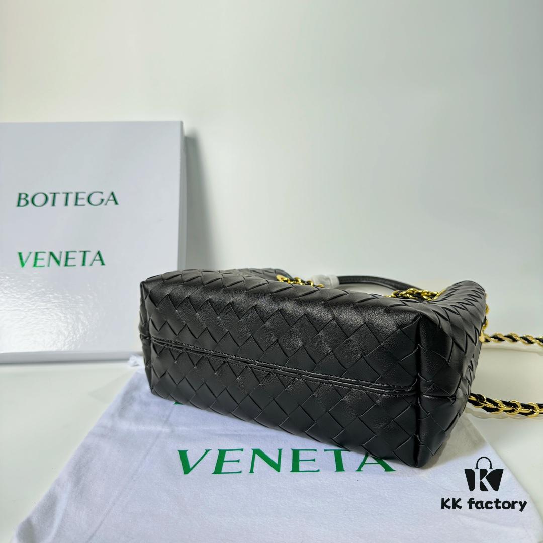 6930c71c6e68136f4d9afbff BV | New Arrival Metallic Chain Andiamo Classic Handbag