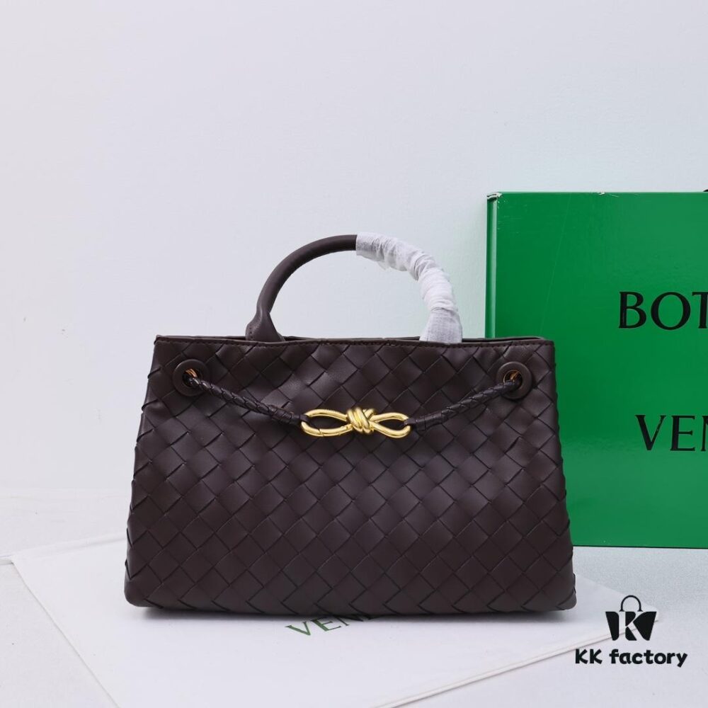 6930c7276e68136f4d9afc12 BV | Small E/W Andiamo Horizontal Design S23 Pre-Fall