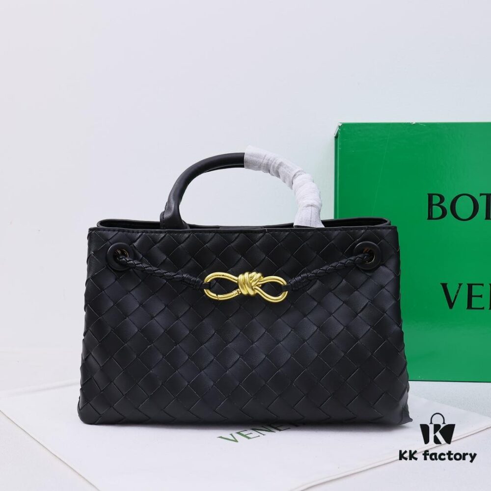 6930c73d6e68136f4d9afc3c BV | Small E/W Andiamo Horizontal Edition S23 Pre-Fall Andiamo Design Woven Style Silhouette Dynamic Craftsmanship Horizontal Edition with Refined Touch Unique Style More Suitable for Underarm Carry, Casual and Commuting Versatile