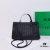6930c73d6e68136f4d9afc3e BV | Small E/W Andiamo Horizontal Edition S23 Pre-Fall Andiamo Design Woven Style Silhouette Dynamic Craftsmanship Horizontal Edition with Refined Touch Unique Style More Suitable for Underarm Carry, Casual and Commuting Versatile