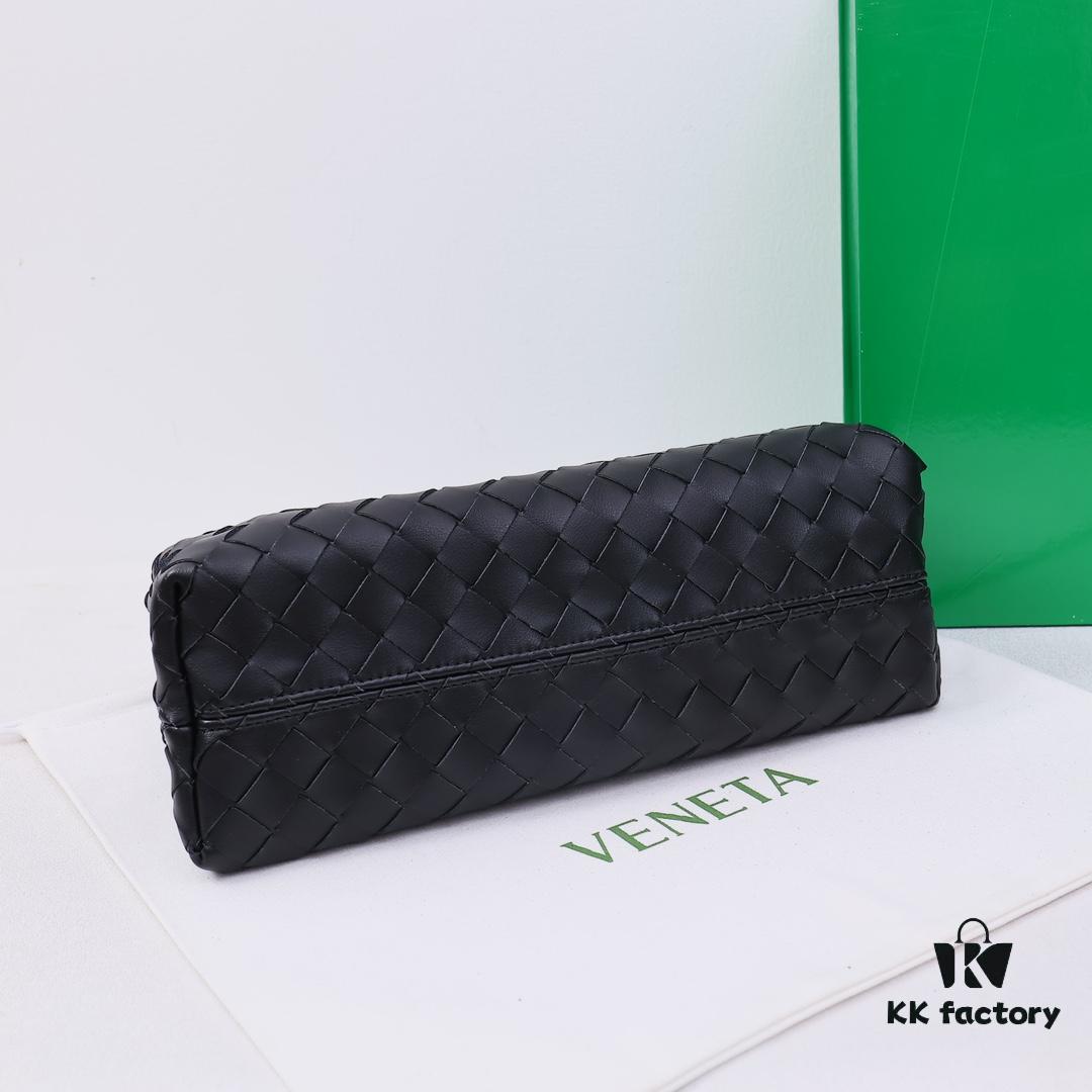 6930c7406e68136f4d9afc41 BV | Small E/W Andiamo Horizontal Edition S23 Pre-Fall Andiamo Design Woven Style Silhouette Dynamic Craftsmanship Horizontal Edition with Refined Touch Unique Style More Suitable for Underarm Carry, Casual and Commuting Versatile