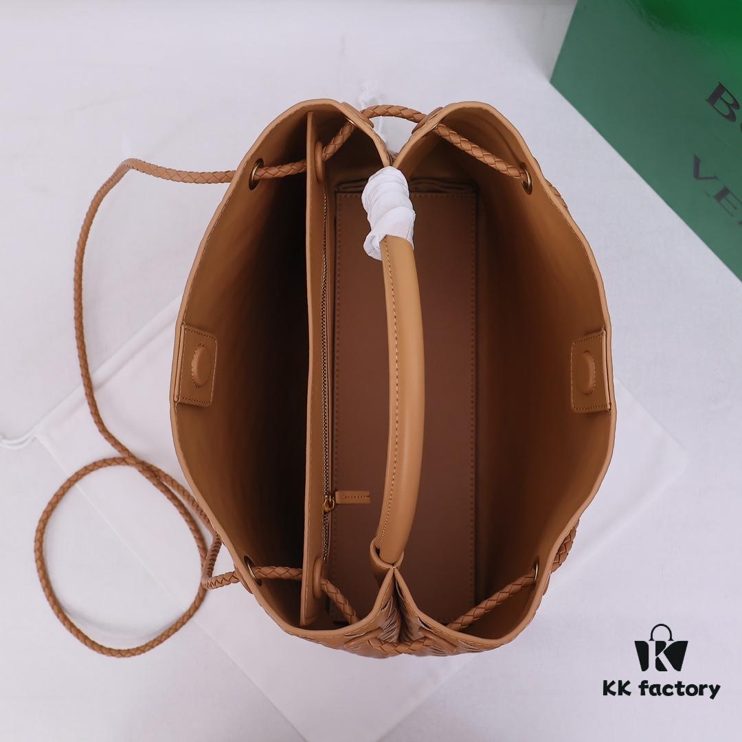 6930c7806e68136f4d9afcb5 BV | 23 NEW Andiamo Large Bag