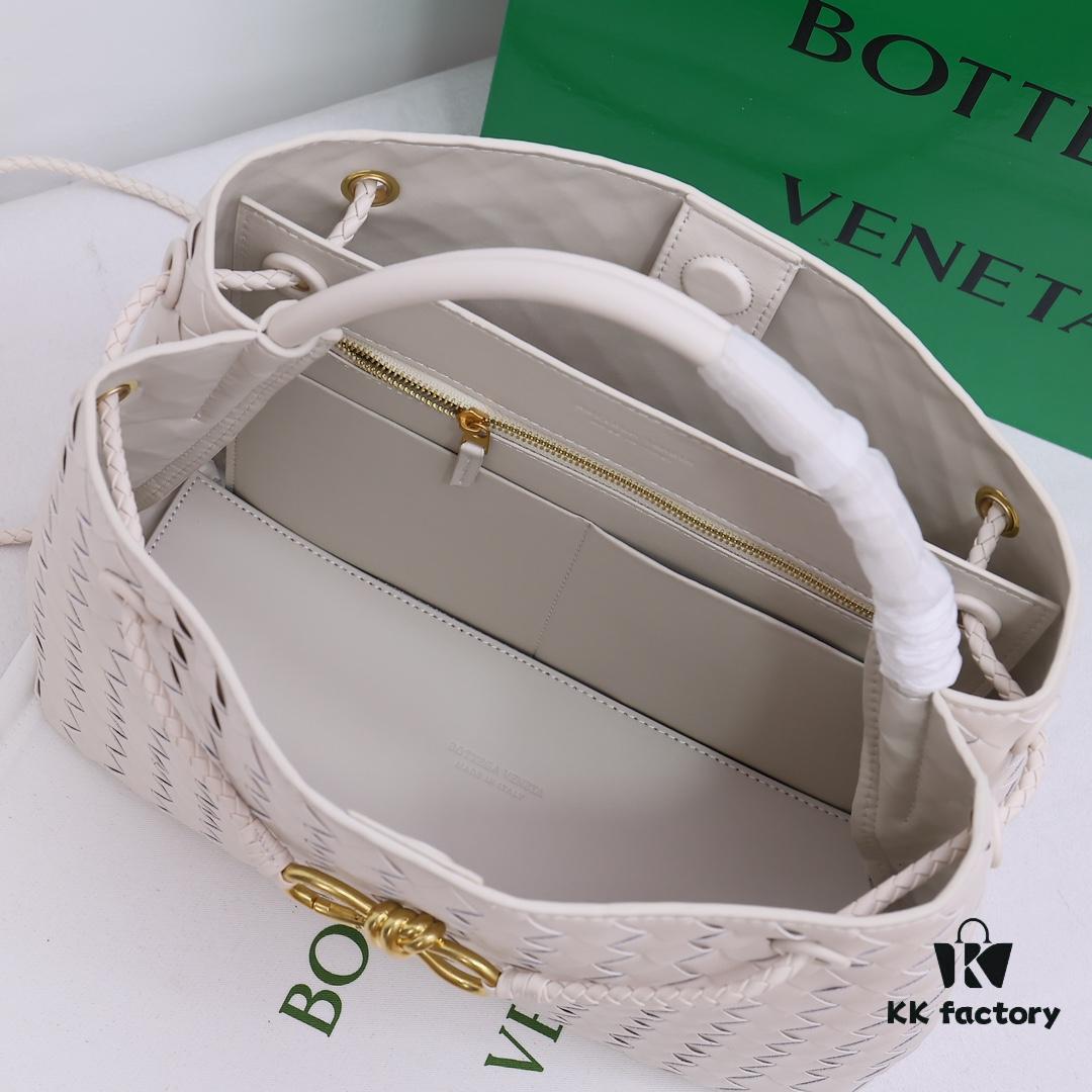 BV | 23 NEW Andiamo Large Bag