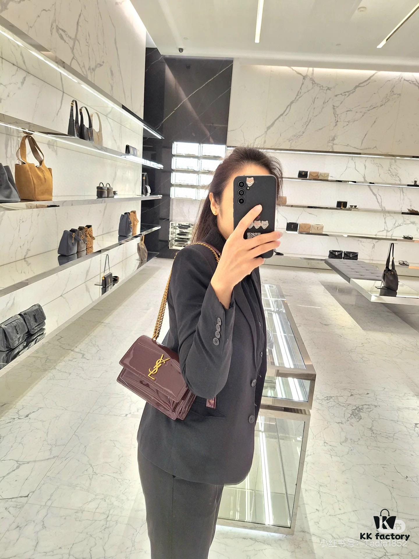 6930c78c6e68136f4d9afccc YSL Sunset Bag ✨ Genuine Leather with Chain Strap, Classic Accordion Design, Elegant Black and Gold Finish