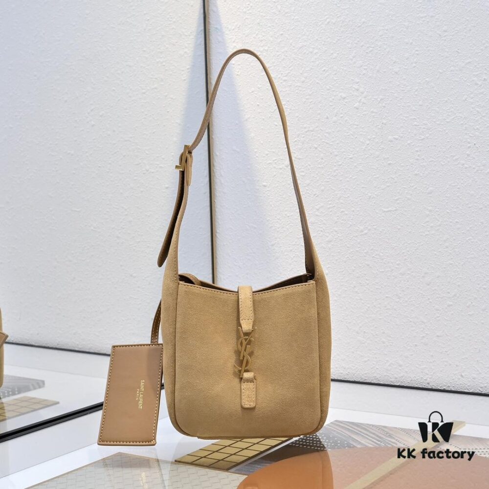 Upgraded Arrival 🌈 YSL New Mini Hobo Underarm Bag! The All-New Le5a7 Handbag Reimagines Seasonal Inspiration – Adorably Stylish!