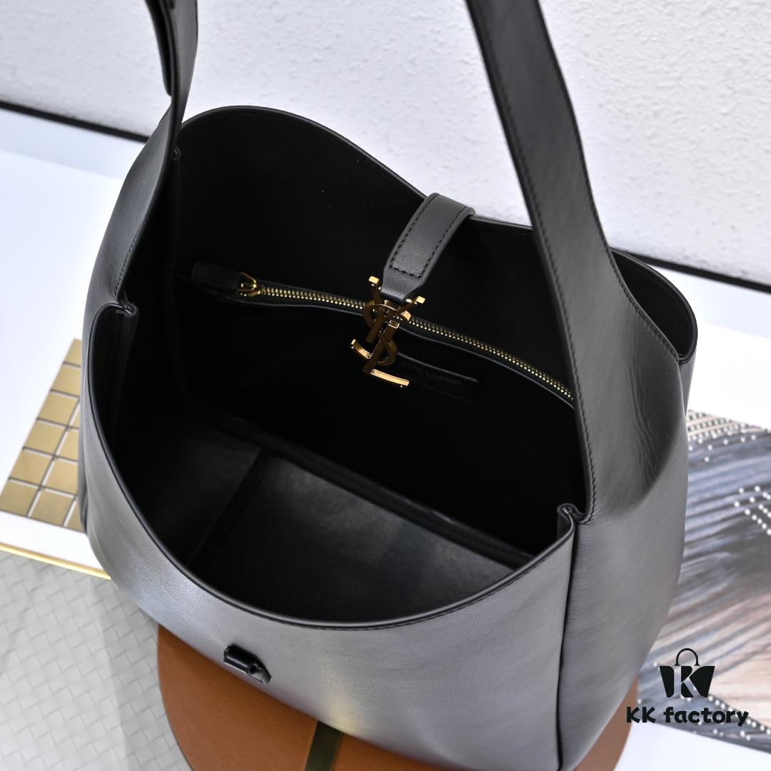 6930c8326e68136f4d9afde9 Large YSL Soft Hobo Bag