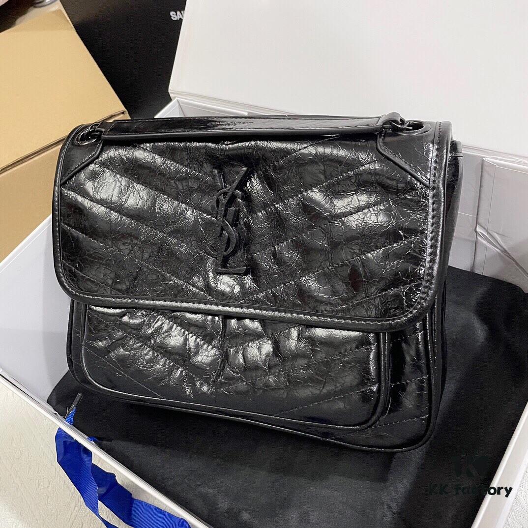 6930c8426e68136f4d9afe02 MONOGRAMME SAINT LAURENT Medium 28cm Front Flap Bag with Gunmetal Chain and YSL Logo
