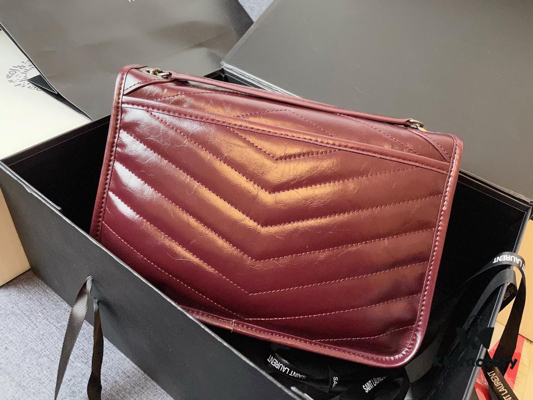 Top Layer Medium 28cm MONOGRAMME SAINT LAURENT Flap Shoulder Bag