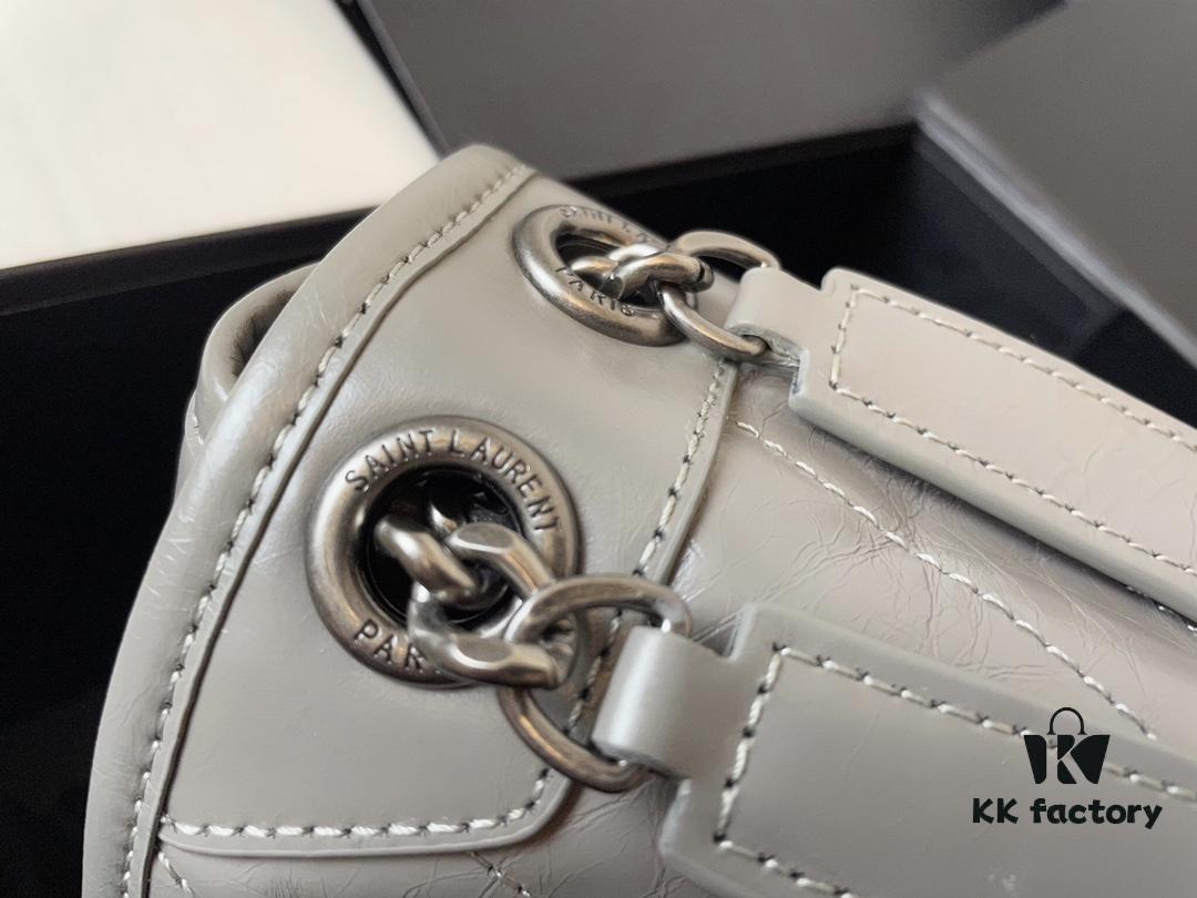 6930c85f6e68136f4d9afe35 Top Grain Medium 28cm MONOGRAMME SAINT LAURENT Flap Shoulder Bag