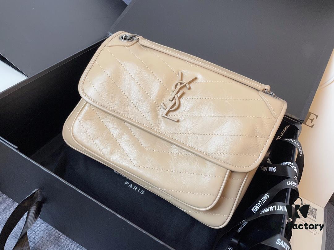 6930c8686e68136f4d9afe46 Top Grain Medium 28cm MONOGRAMME SAINT LAURENT Flap Shoulder Bag