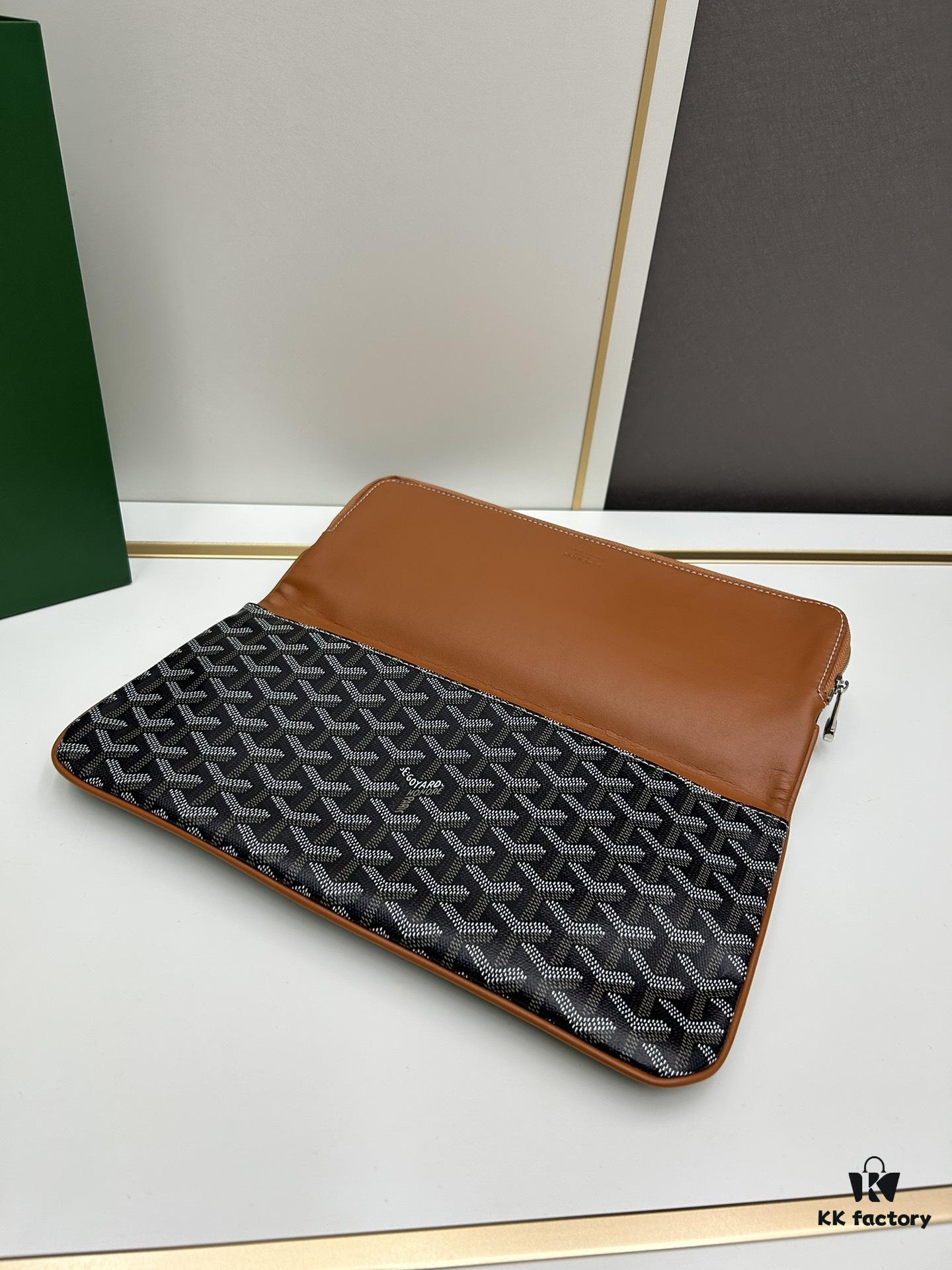 6930c8dd6e68136f4d9afef2 SAINTE-MARIE Clutch Bag with Double-Faced Flap Design, GOYARD Canvas and Calfskin Leather