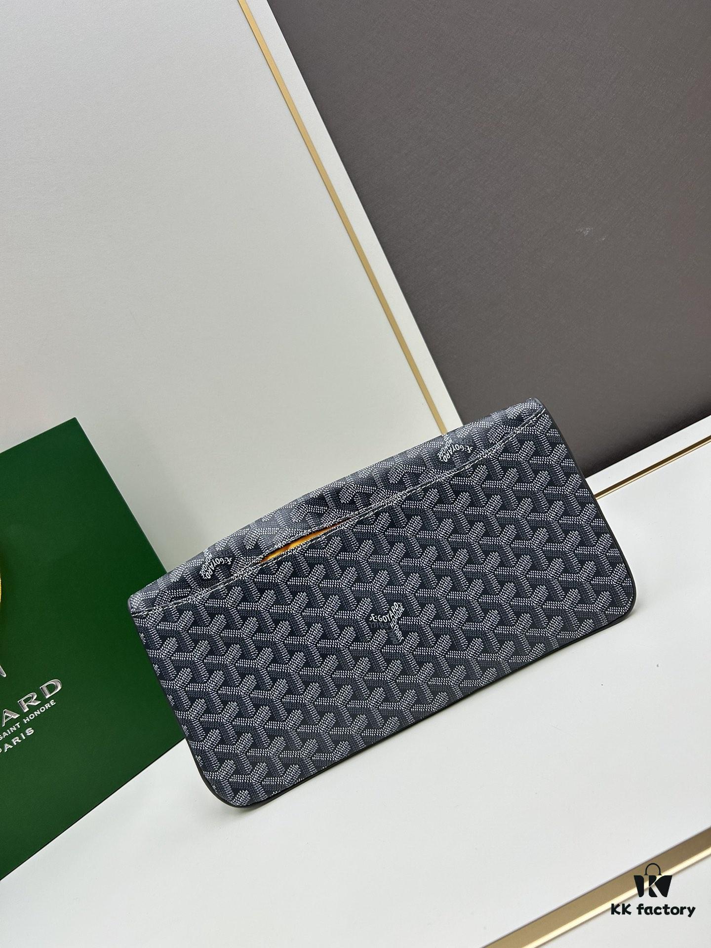 6930c8de6e68136f4d9afef4 SAINTE-MARIE Clutch Bag with Reversible Flap Design, GOYARDine Canvas and Chevron Calfskin