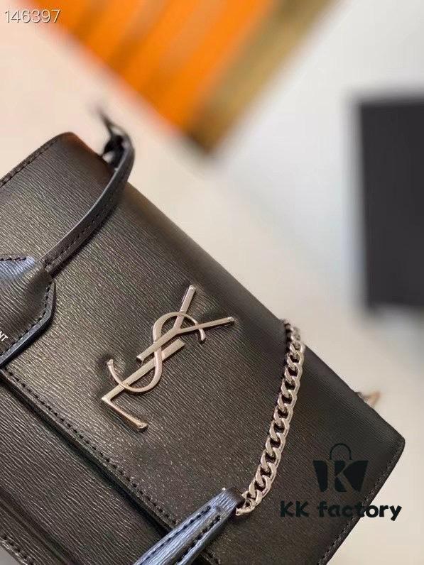 6930c9a16e68136f4d9b0045 Yves Saint Laurent