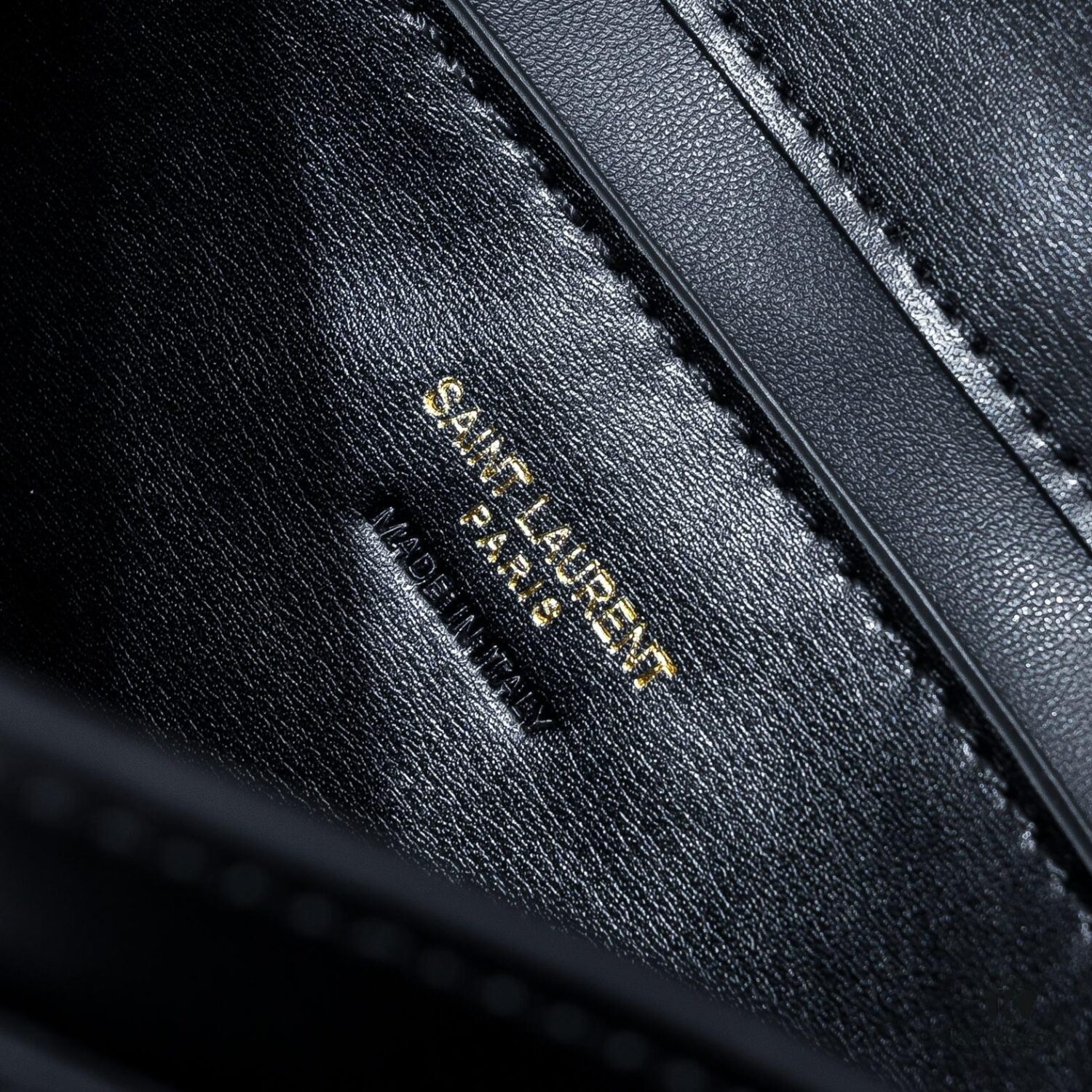 6930c9b36e68136f4d9b0066 SAINT LAURENT 【VOLTAIRE】 2024 Latest Mini Oval Shoulder Bag