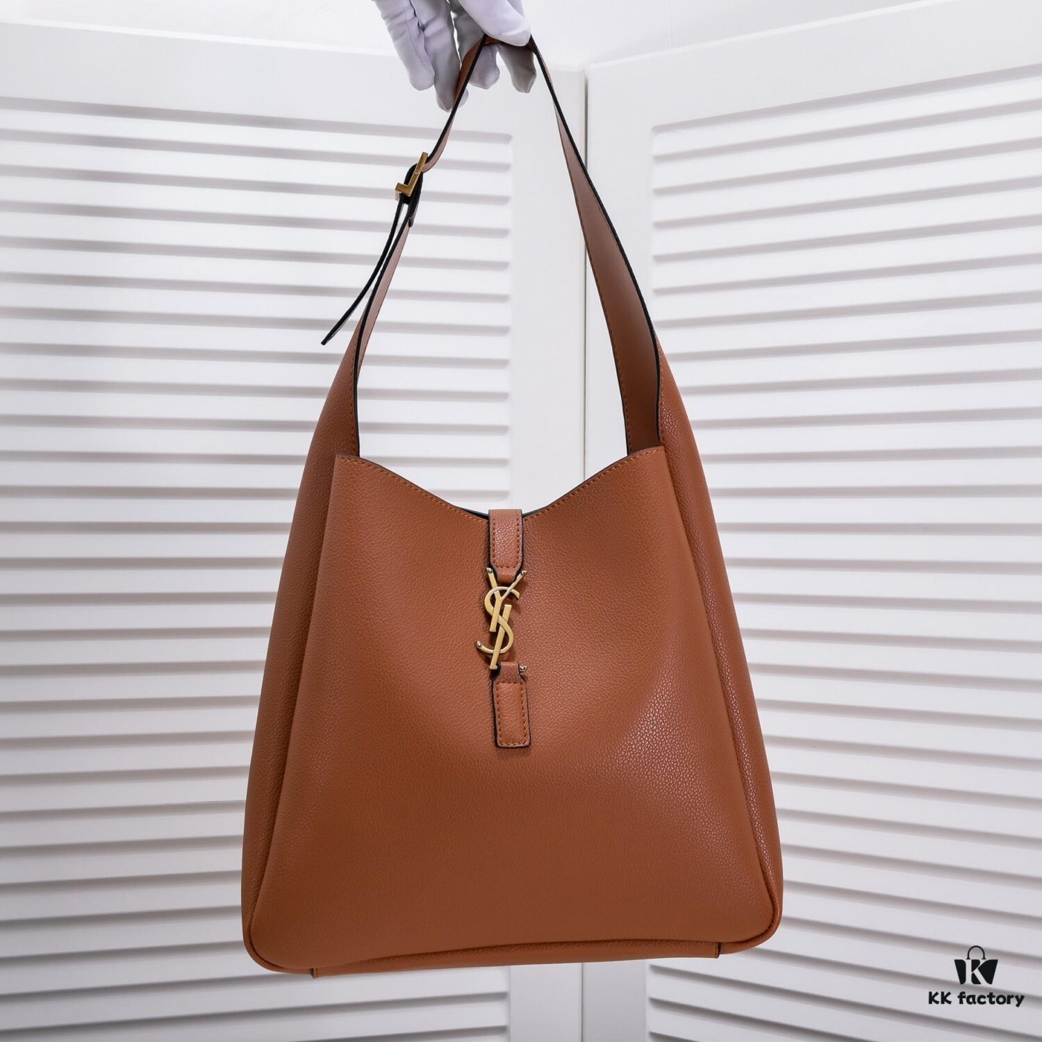 6930c9c06e68136f4d9b007b Saint Laurent 2023 Spring New Arrival - Hobo Rose Same-Style Shoulder Bag