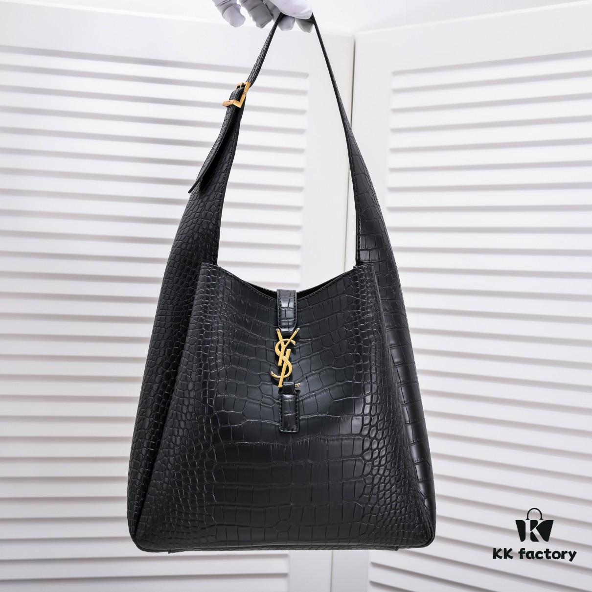 6930c9cb6e68136f4d9b008b Saint Laurent 2023 Spring New Arrival - Hobo Rose Style Shoulder Bag