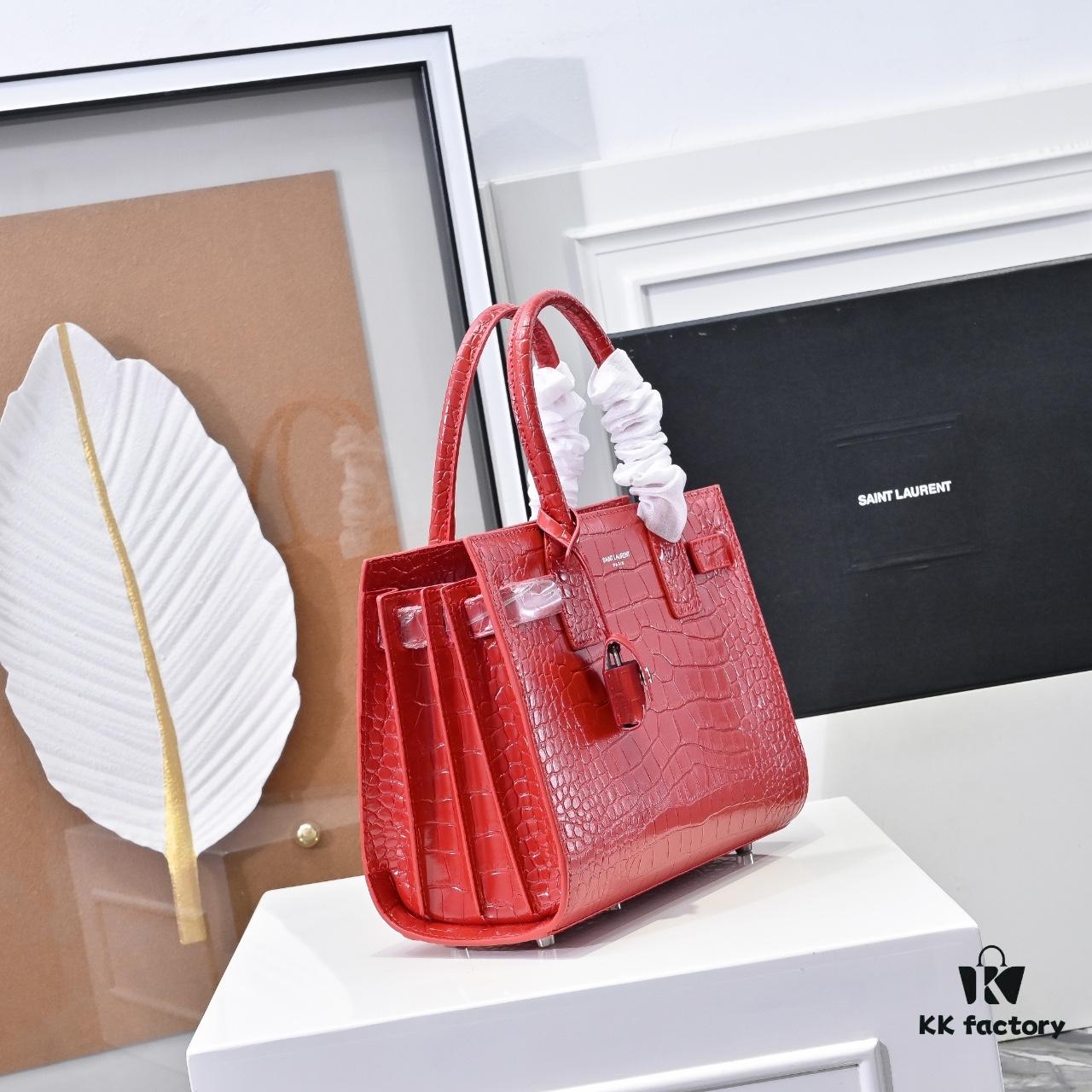 6930cb336e68136f4d9b02e6 New Arrival Smooth Weave Rose-Inspired Street Style Bag | YSL's Muse Favorite