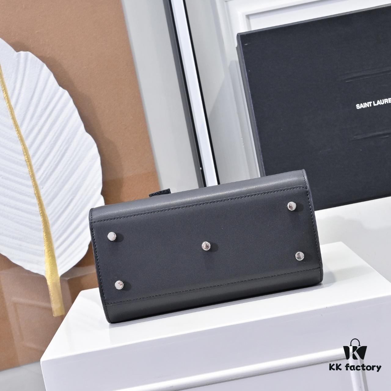 6930cb4b6e68136f4d9b0310 New Arrival Saffiano Leather Kate Chain Bag | YSL Celebrity Lookalike Street Style Purse