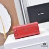 6930cb586e68136f4d9b0328 Rose's Street Style Bag | YSL's Muse Has Perfect Taste