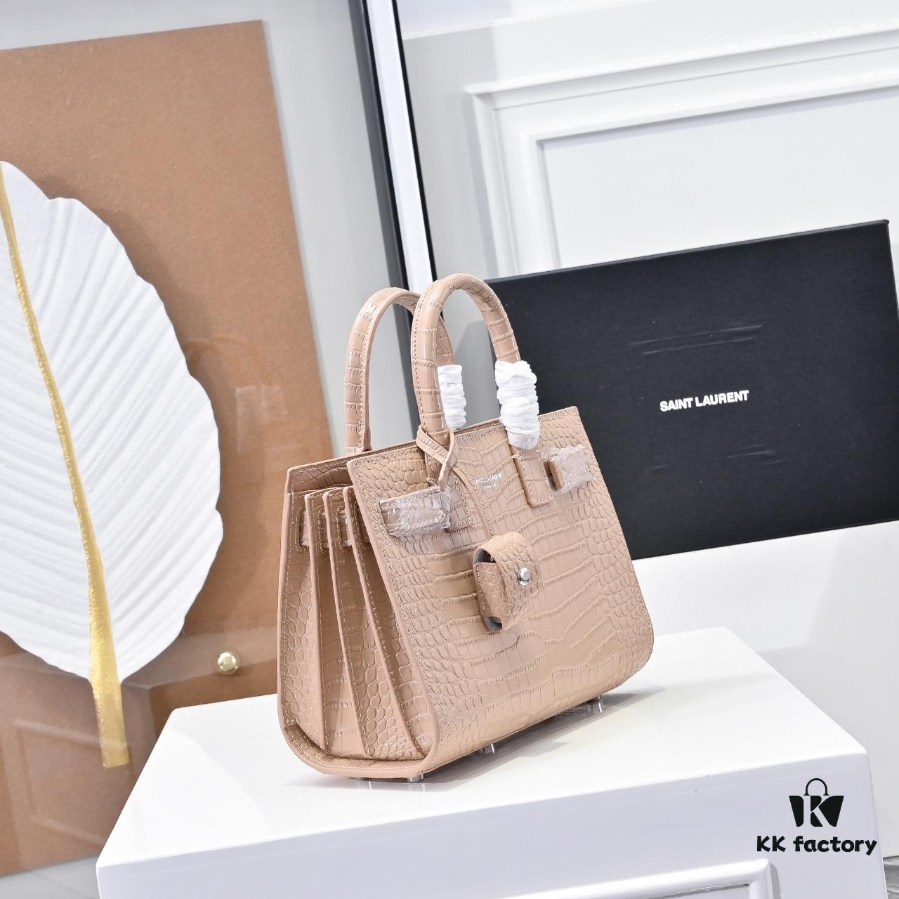 6930cb656e68136f4d9b033a Rose's Street Style Bag | YSL's Muse Inspires Fashion Trends