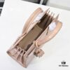 6930cb686e68136f4d9b033e Rose's Street Style Bag | YSL's Muse Inspires Fashion Trends