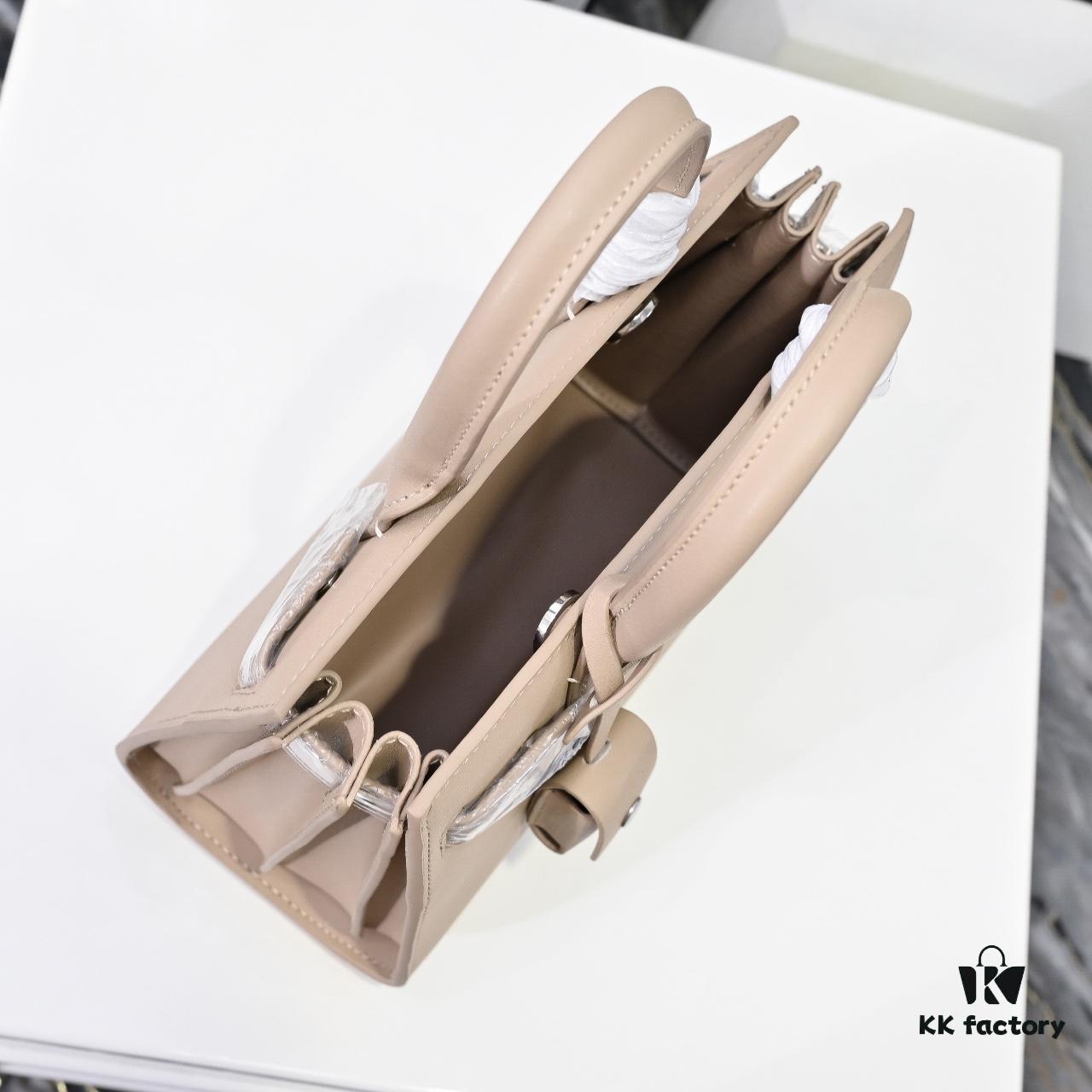 6930cb746e68136f4d9b0352 Rose's Streetwear Bag | YSL's Celebrity Muse