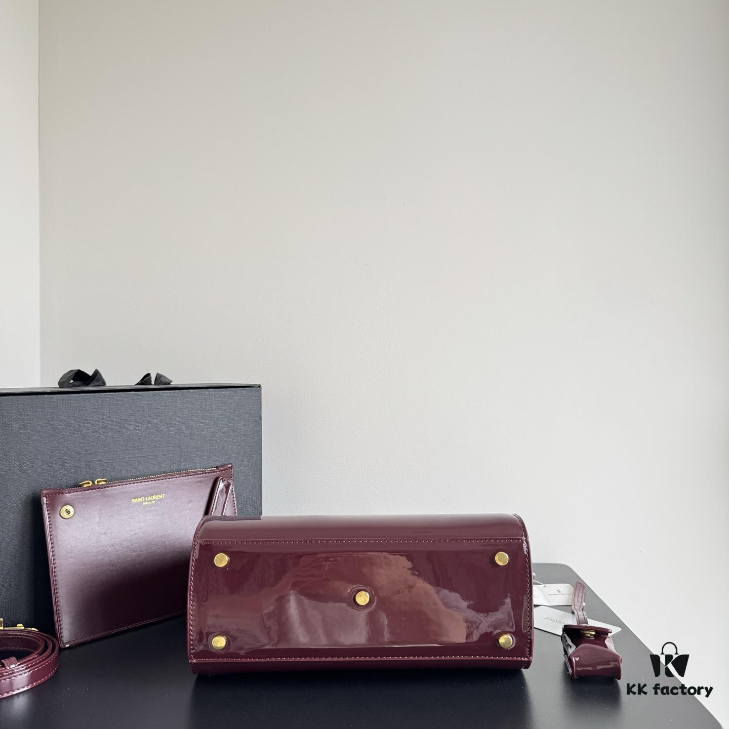 6930cb886e68136f4d9b0374 YSL | Saint Laurent New Model 'Accordion Bag'