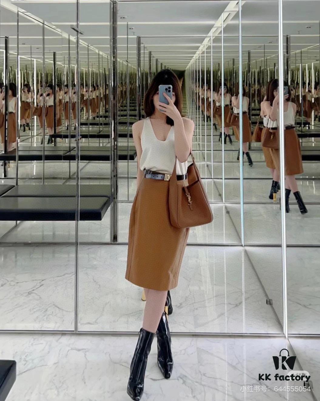 6930cb906e68136f4d9b0386 New YSL Shoulder Bag, Soft and Stylish in Black and Caramel