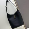 New Arrival 💰👜 Fashionable Large-Capacity HOBO Bucket Bag – Stylish and Modern with Unique Elegance