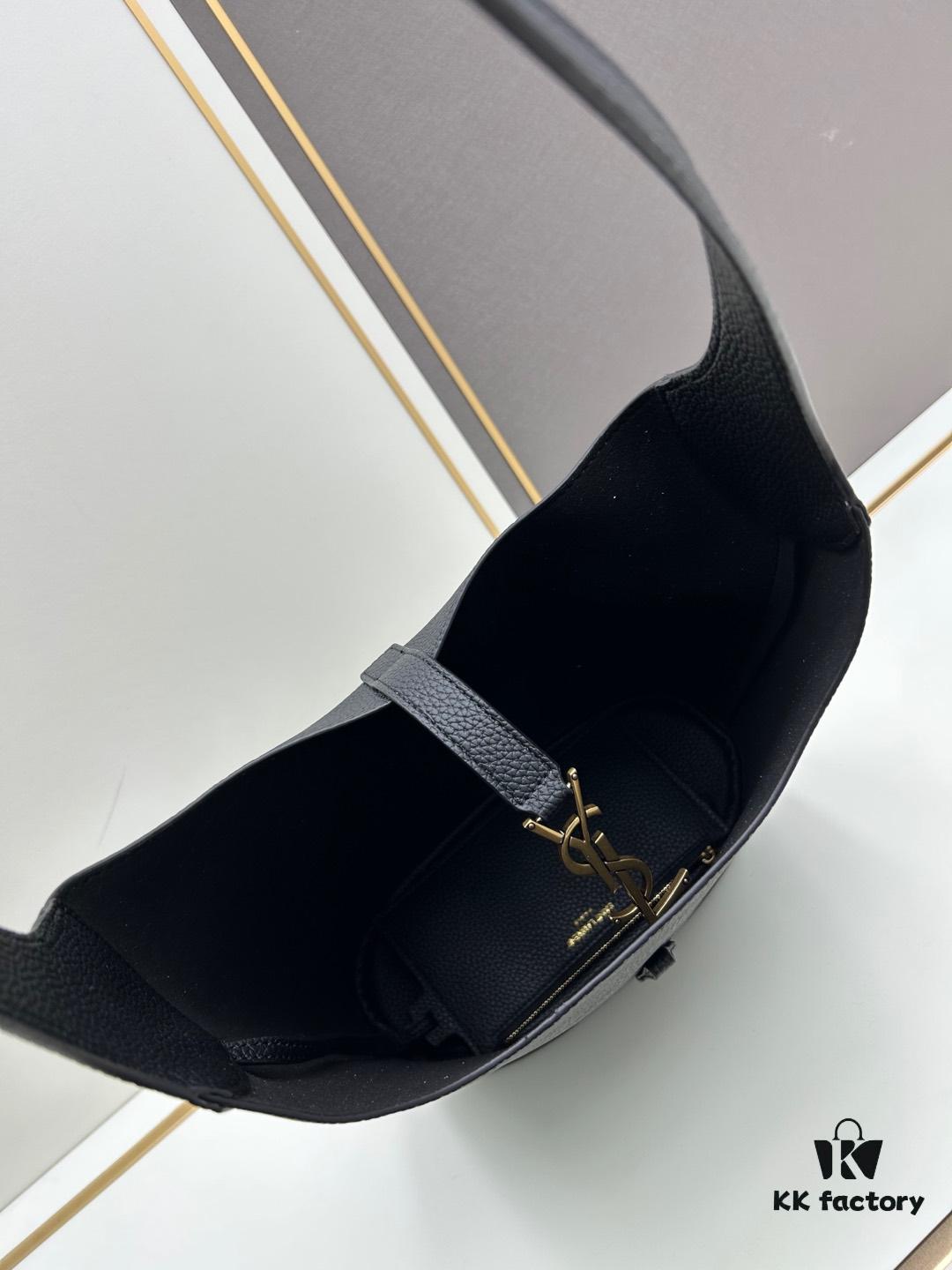 New Arrival 💰👜 Fashionable Large-Capacity HOBO Bucket Bag – Stylish and Modern with Unique Elegance