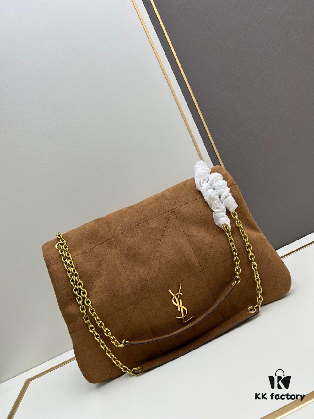6930cbcd6e68136f4d9b03e2 New Arrival with Box 💰YSL Vintage Classic JAMIE Large Suede Handbag
