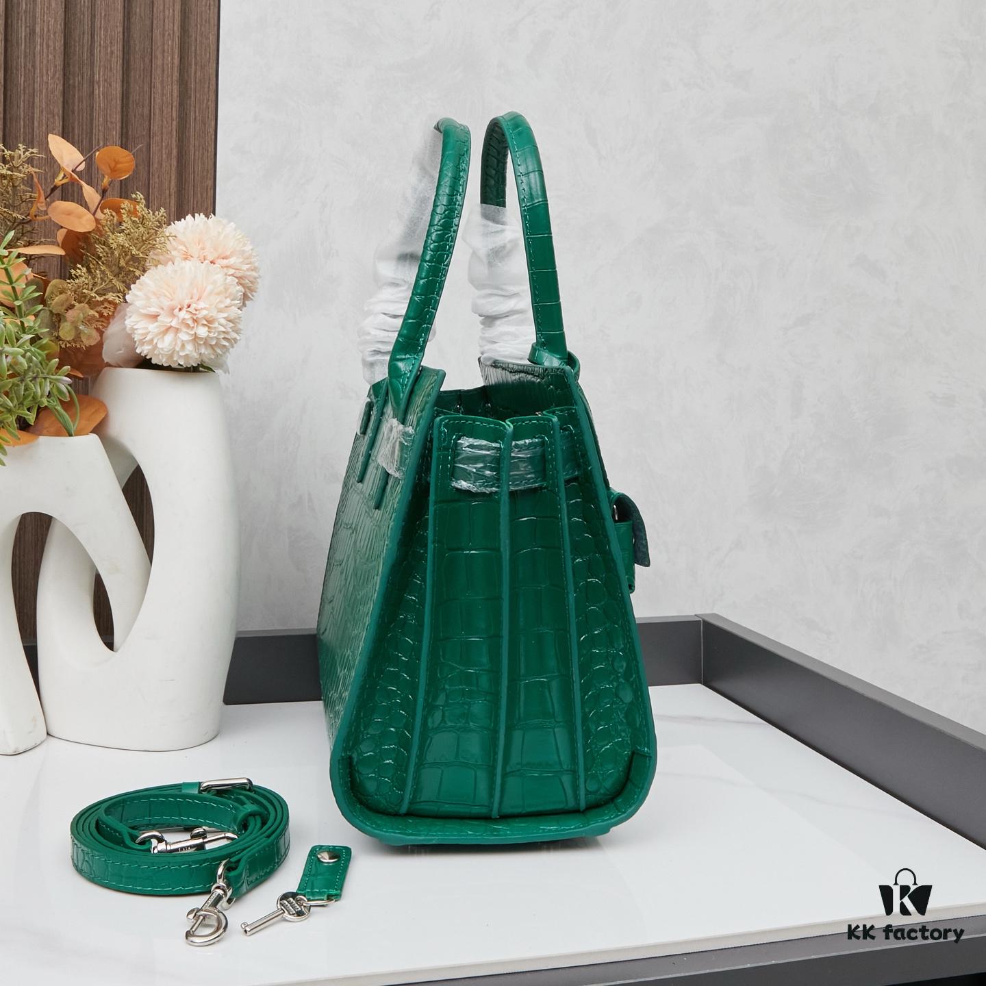 6930cc2a6e68136f4d9b046c New Crocodile-Textured Bag | Rose's Popular Street Style Bag