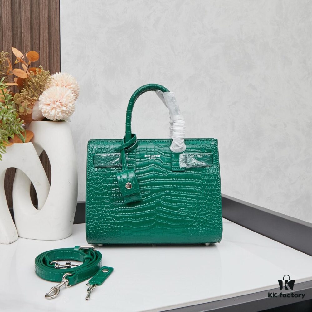 6930cc316e68136f4d9b0477 New Crocodile Pattern Bag | Rose's Street Style Must-Have